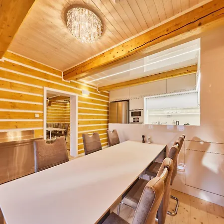 Ferienhaus Wellness Roubenka Inffinity *